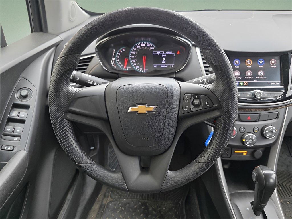 Used 2020 Chevrolet Trax LS image 21
