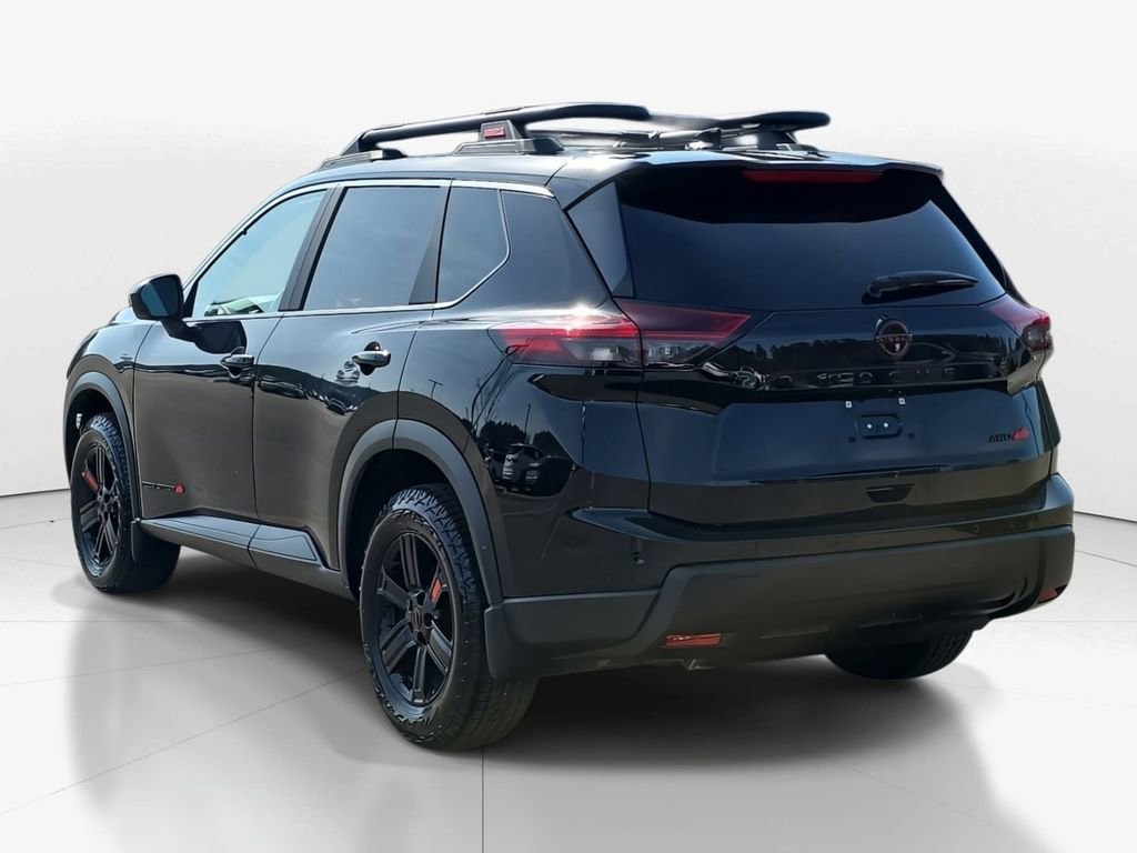 Used 2025 Nissan Rogue SV image 7