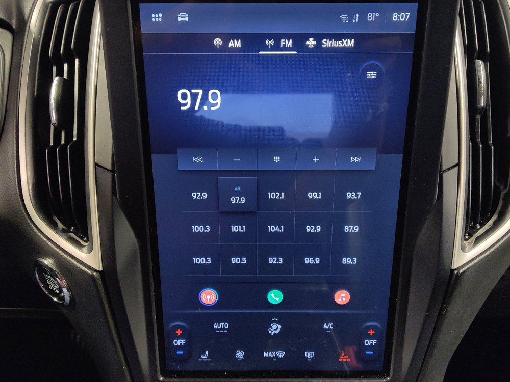 Used 2023 Ford Edge SEL image 25