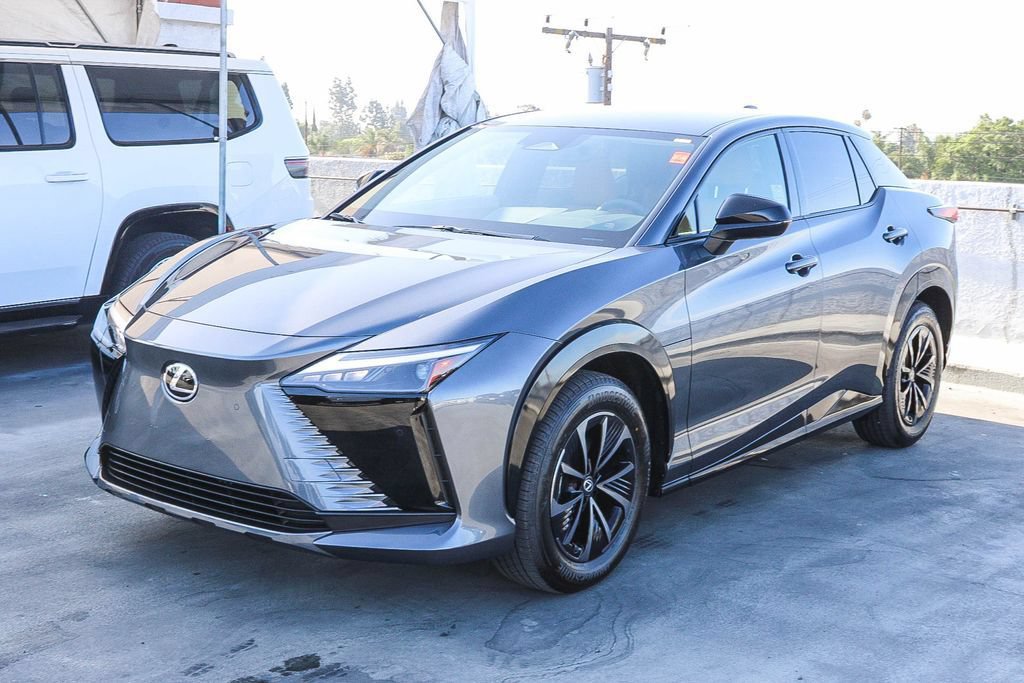 Used 2026 Lexus RZ 350e 2WD w/ Accessory Package (Z1) image 4