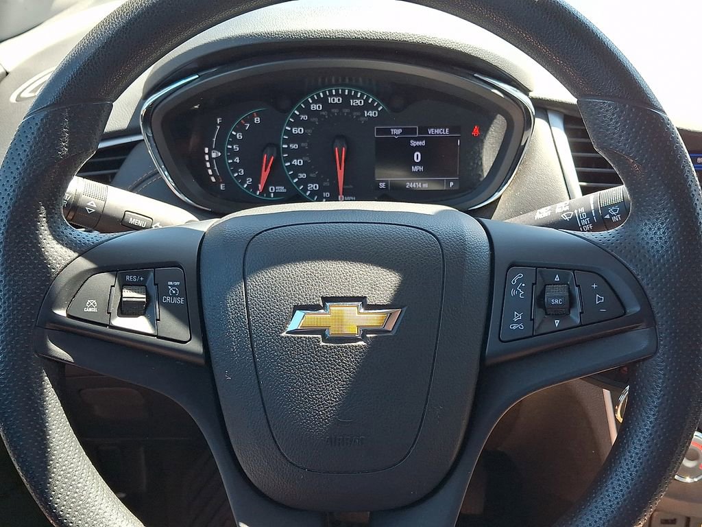 Used 2020 Chevrolet Trax LS w/ Tint and Cruise Package FWD image 21