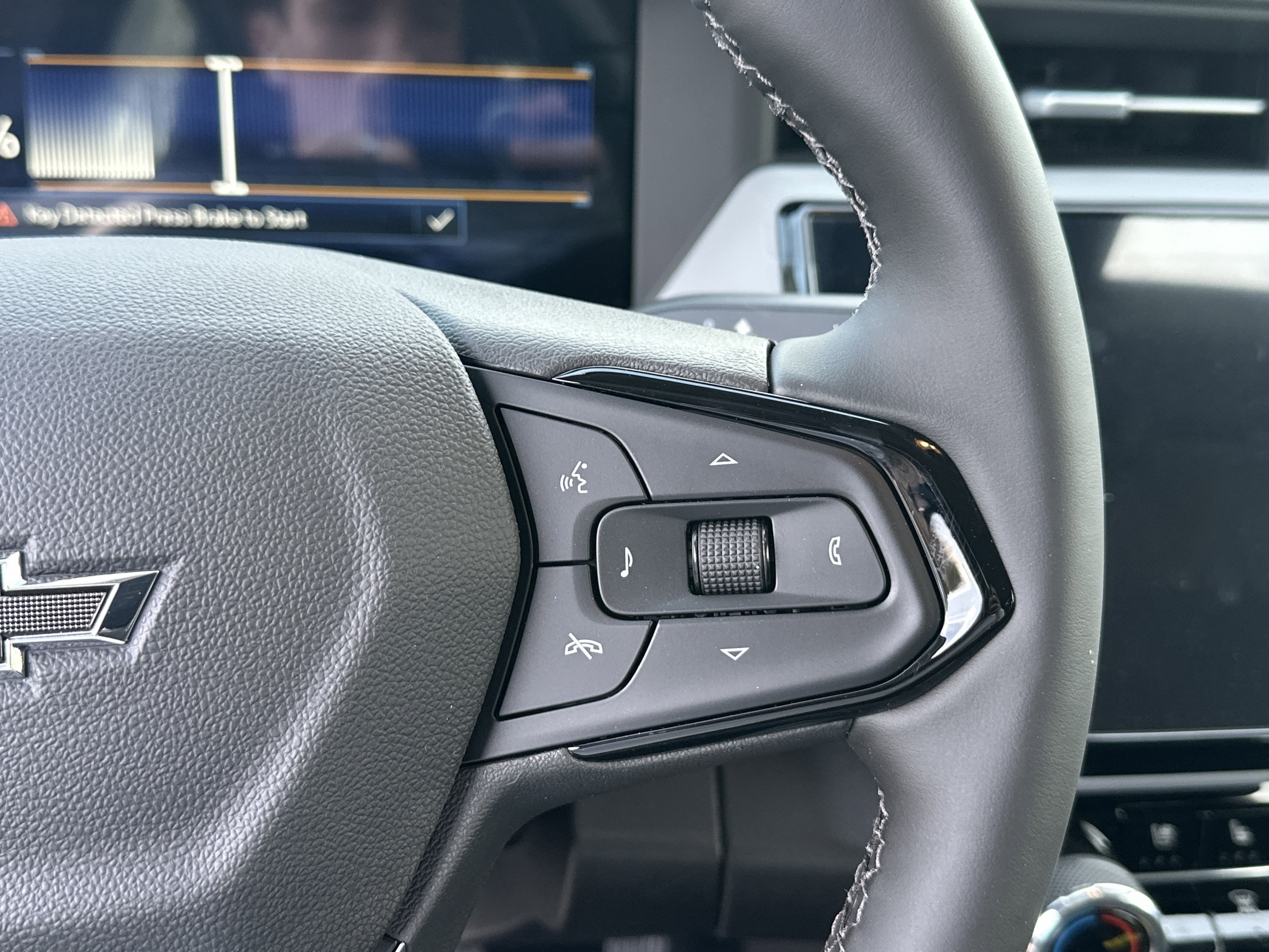 New 2027 Chevrolet Bolt RS w/ Technology Package image 27