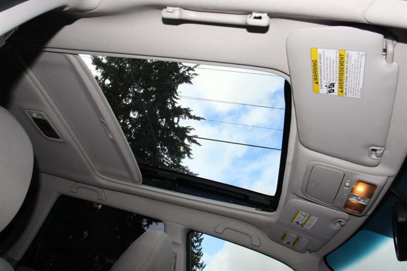 Used 2010 Subaru Forester 2.5X Premium w/ Popular Equipment Group 1A AWD/4WD image 9