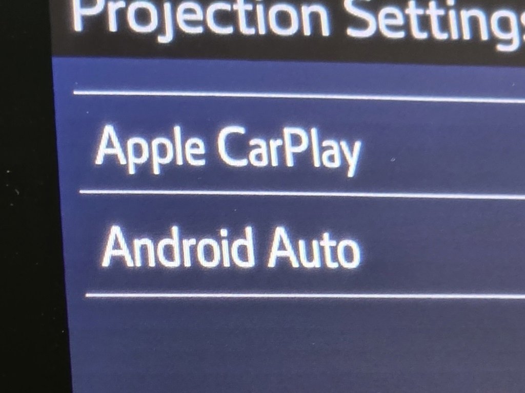 Used 2024 Toyota Camry LE image 3