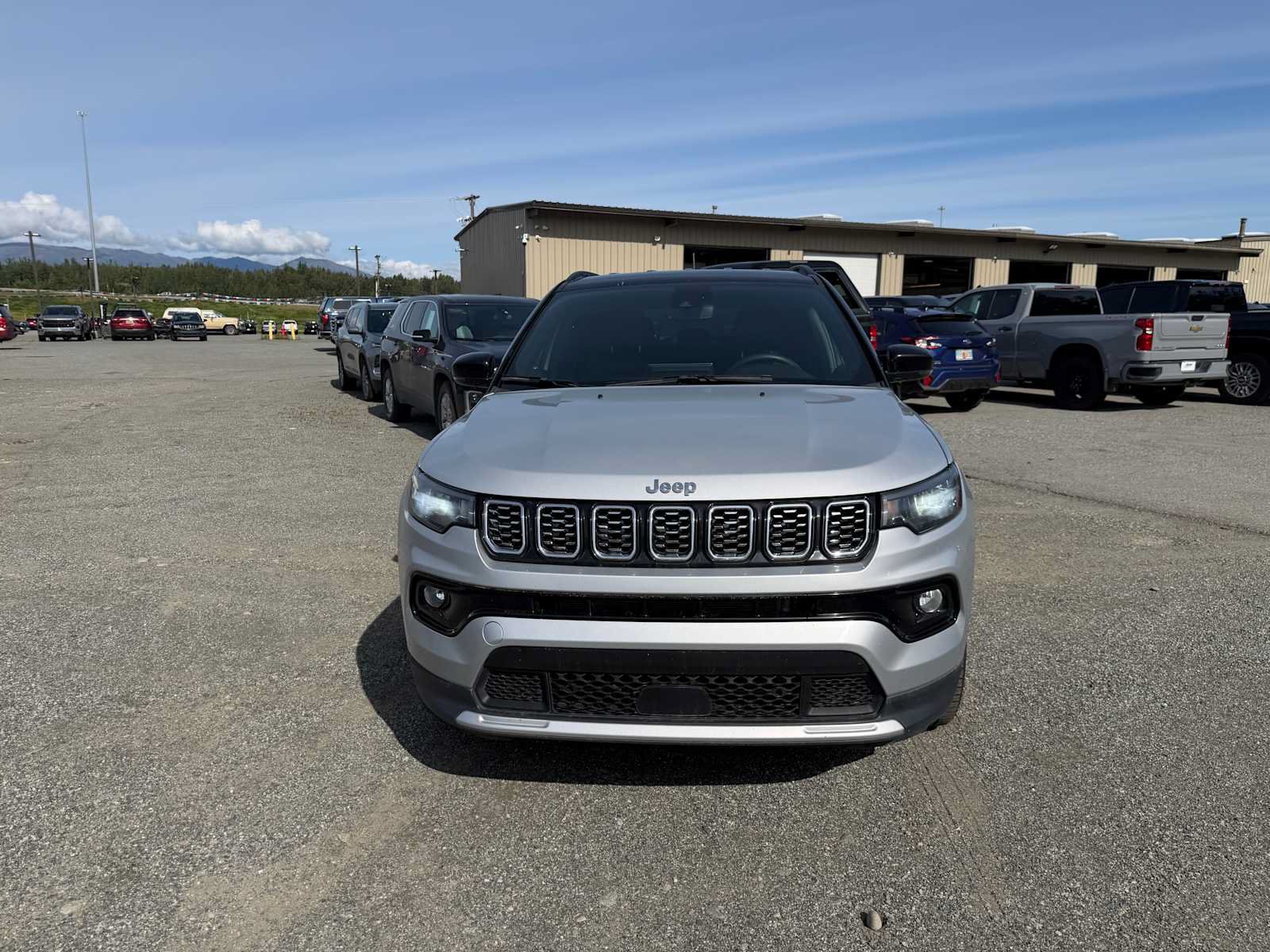 Used 2024 Jeep Compass Limited AWD/4WD image 4