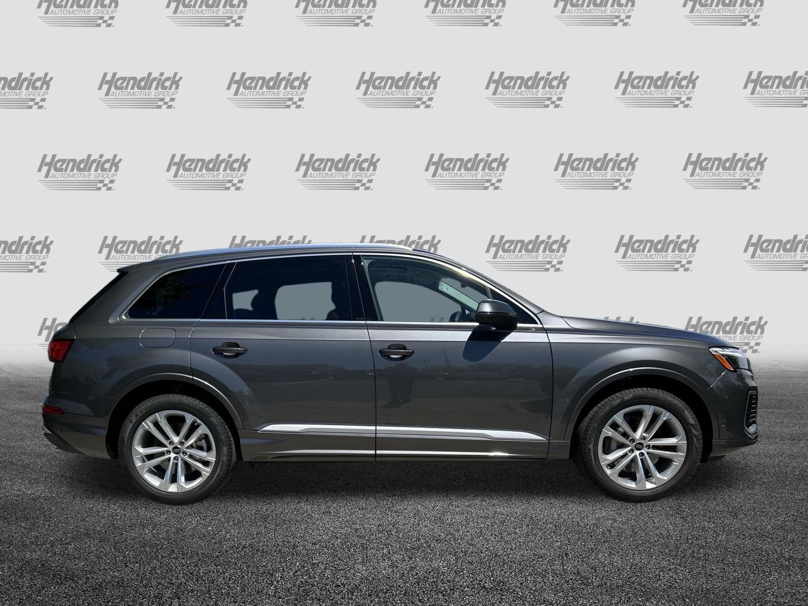 Used 2025 Audi Q7 3.0T Premium w/ Convenience Package image 10
