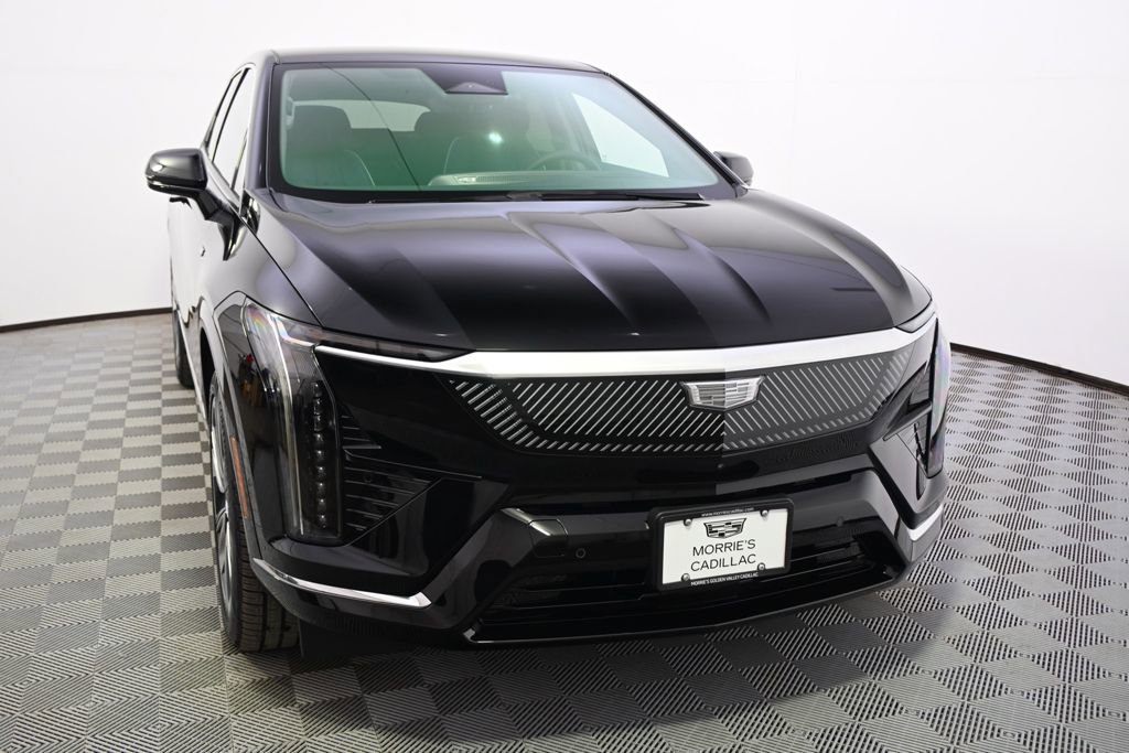 New 2026 Cadillac Optiq Luxury 2 w/ LPO, Floor Liner Package AWD/4WD image 9