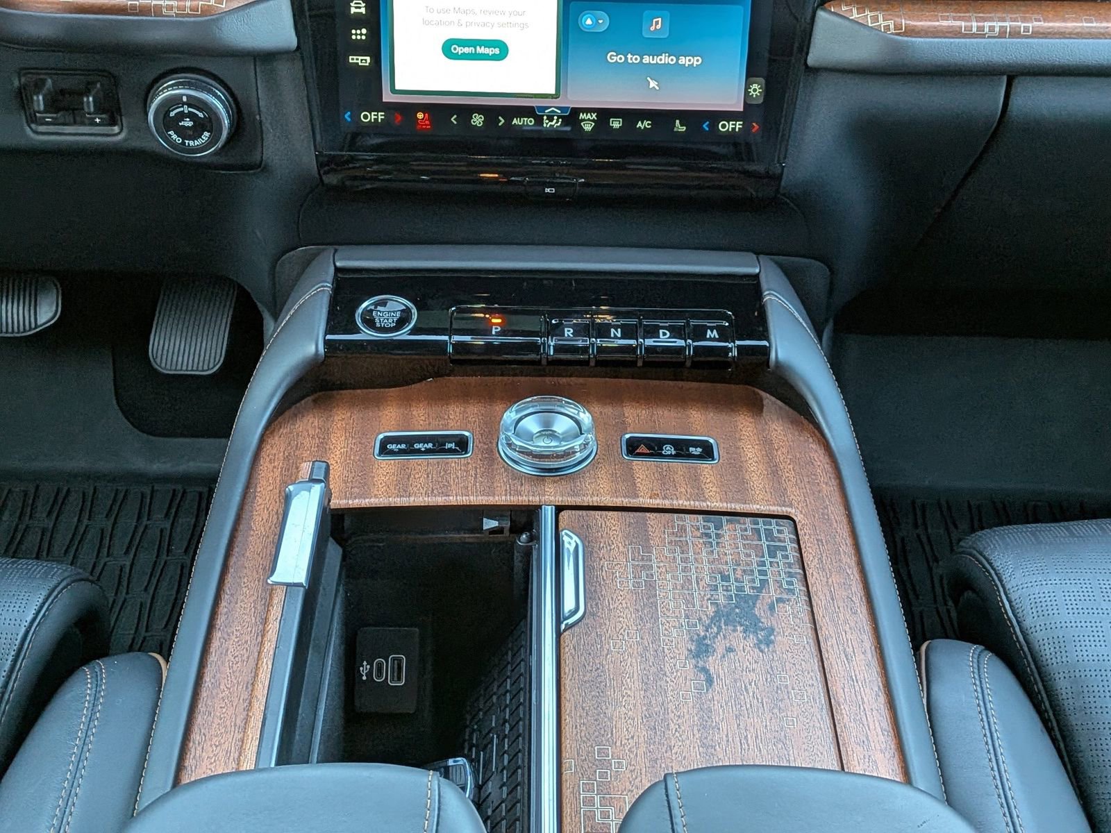 Used 2025 Lincoln Navigator L Black Label image 23