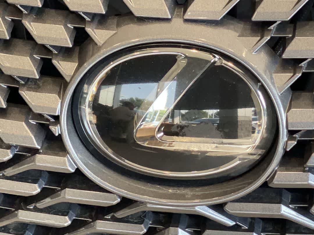Used 2020 Lexus RX 350 AWD w/ 3500 lbs Tow Prep Package image 10