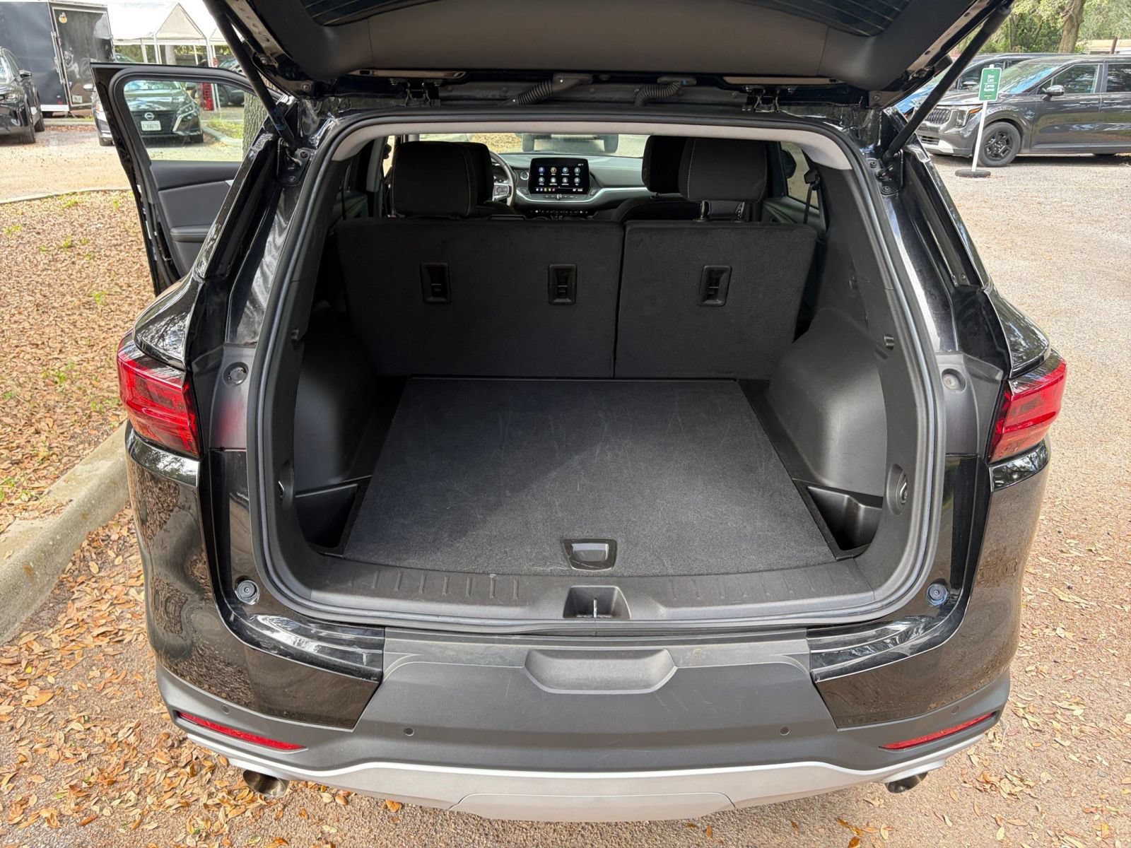 Used 2026 Chevrolet Blazer LT FWD image 31