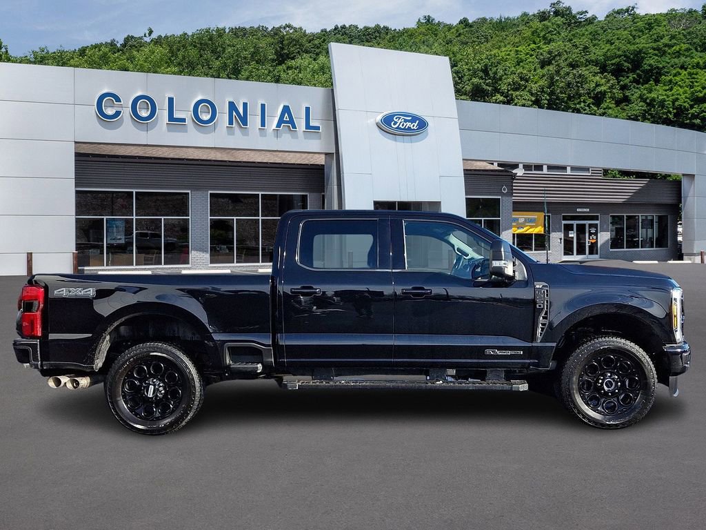 Used 2025 Ford F250 XLT w/ Black Appearance Package image 6