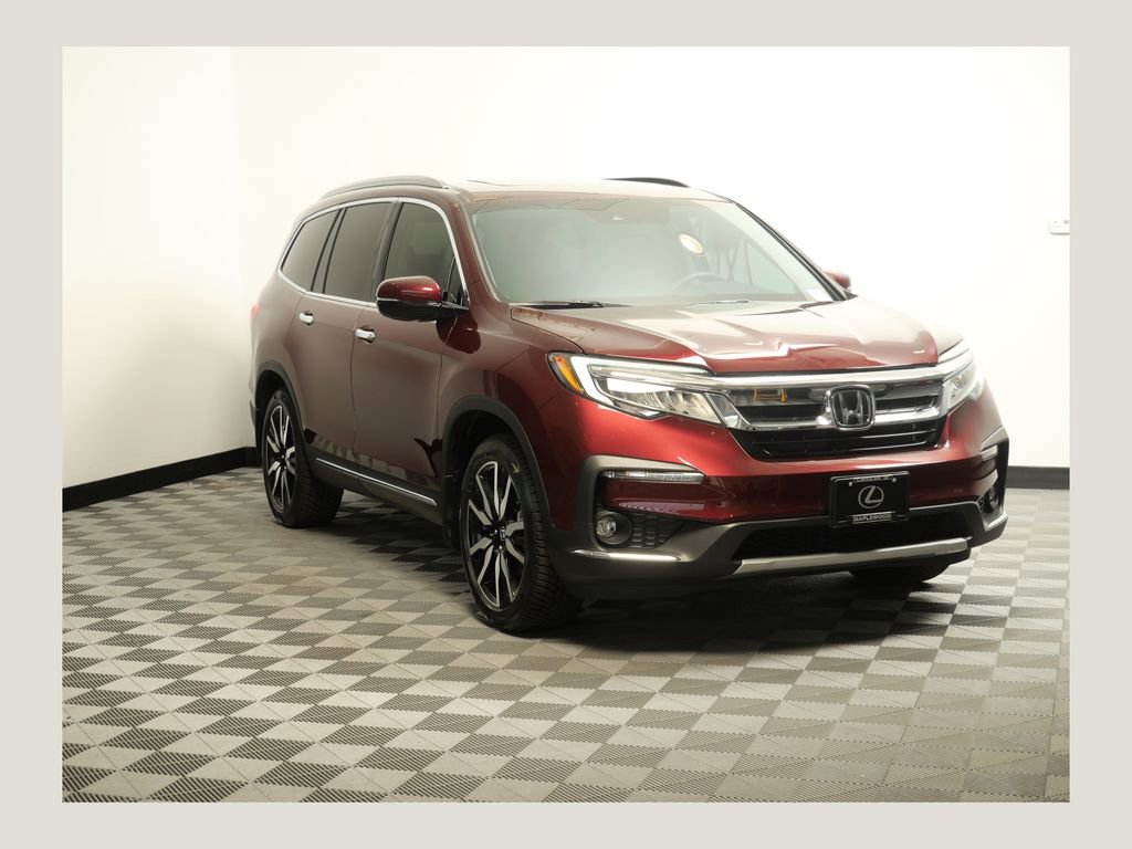 Used 2022 Honda Pilot Touring image 1