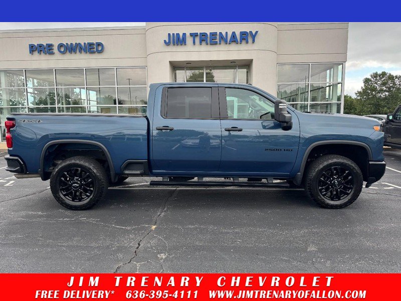 Used 2025 Chevrolet Silverado 2500 Custom w/ Custom Blackout Package