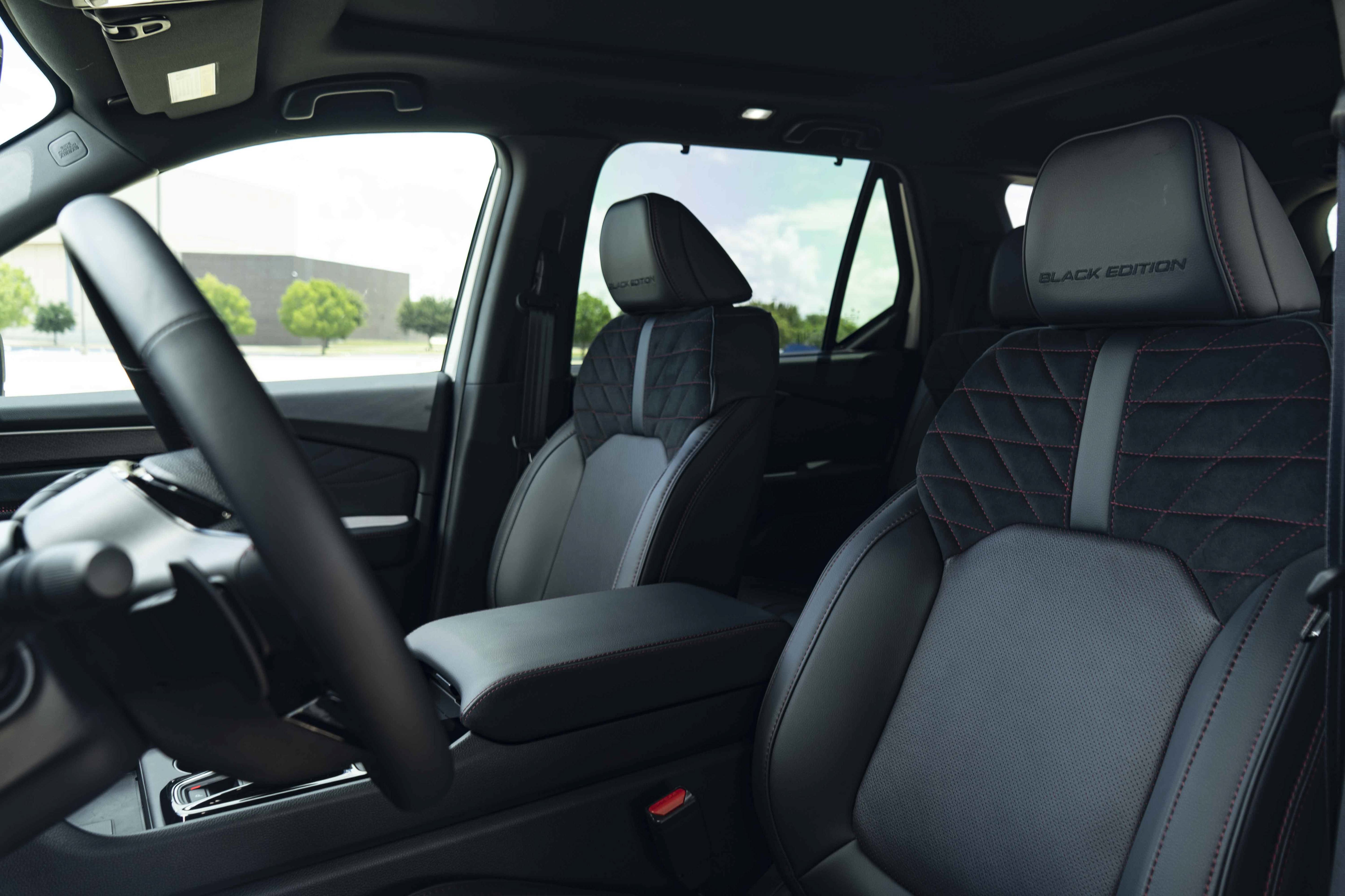 Used 2026 Honda Pilot Black Edition image 17