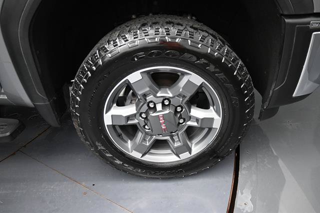 Used 2025 GMC Sierra 2500 SLT w/ Texas SLT Premium Package AWD/4WD image 19