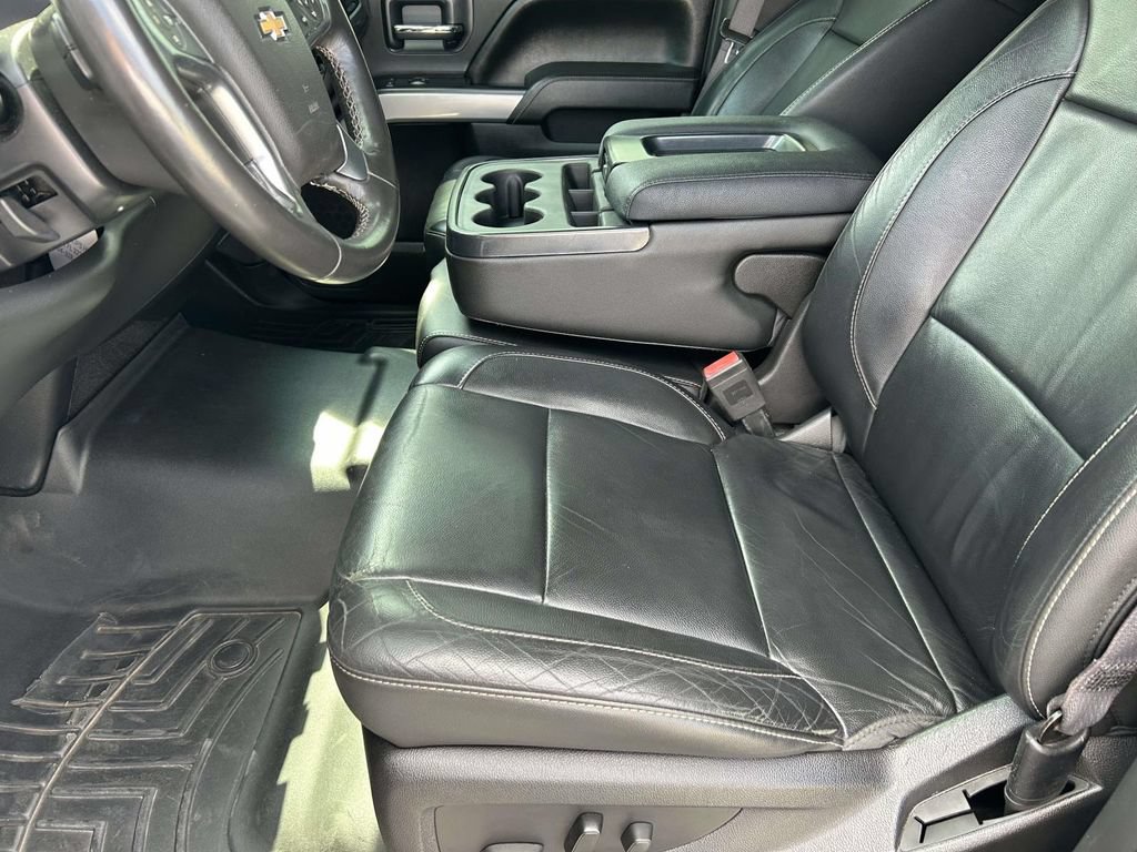 Used 2017 Chevrolet Silverado 1500 LT w/ All Star Edition AWD/4WD image 17