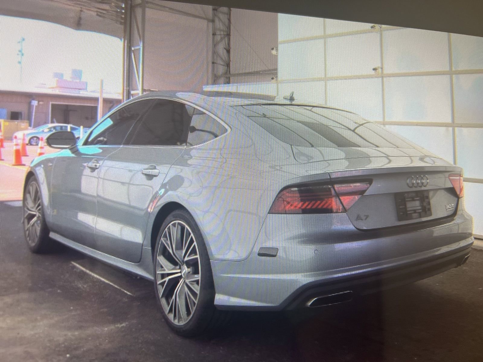 Used 2018 Audi A7 3.0T Premium Plus w/ 20" Wheel & Tire Package image 4