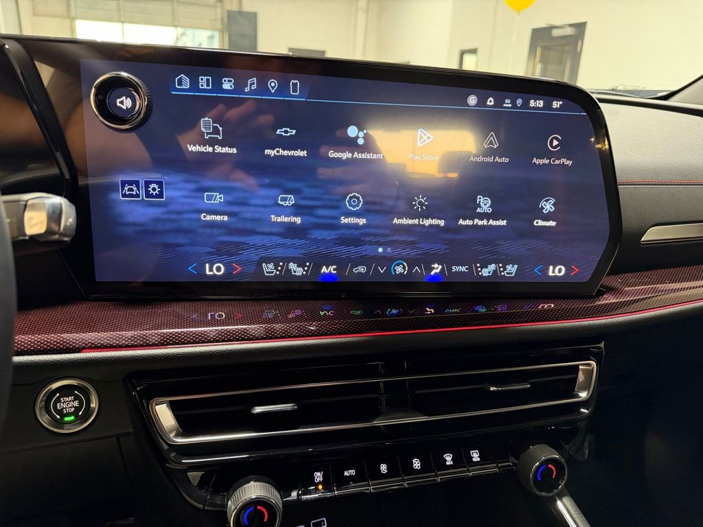 New 2026 Chevrolet Traverse RS w/ LPO, Floor Liner Package image 20