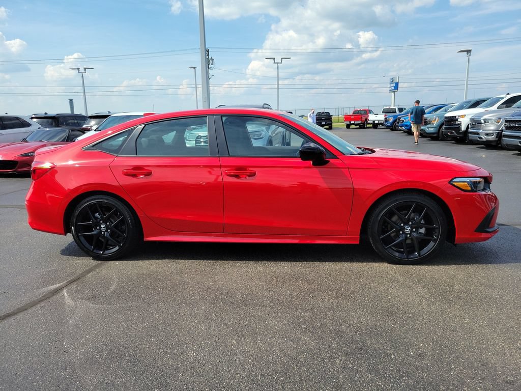 Used 2024 Honda Civic Sport image 3