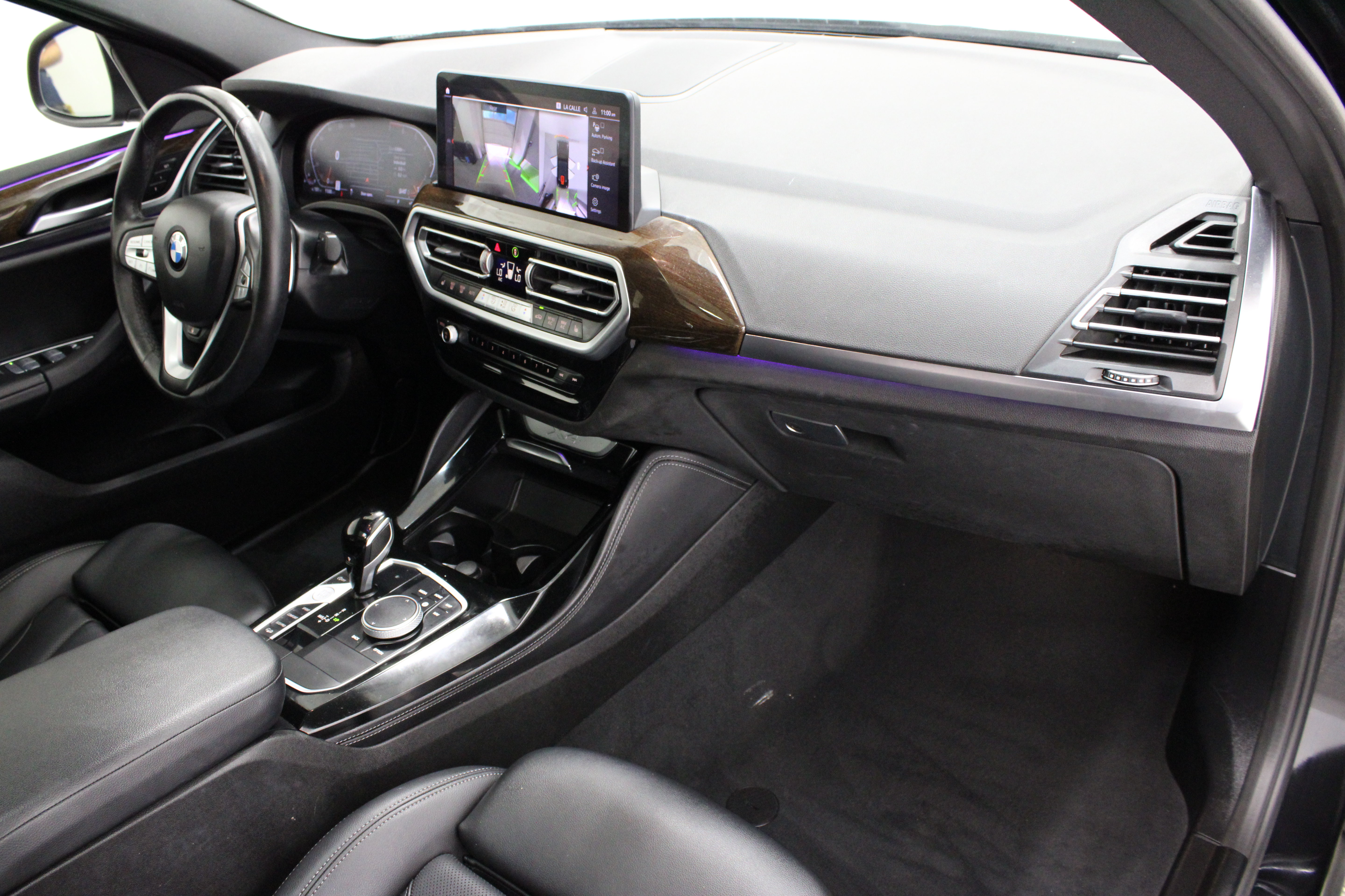 Used 2023 BMW X4 xDrive30i AWD/4WD image 41
