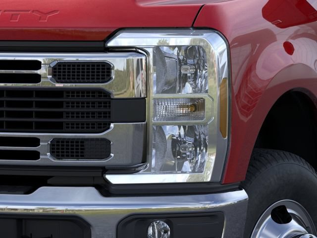 New 2026 Ford F350 XLT AWD/4WD image 18
