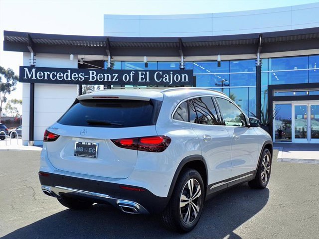 New 2026 Mercedes-Benz GLA 250 image 3