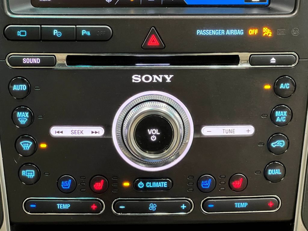 Used 2016 Ford Explorer Limited w/ Equipment Group 301A image 26