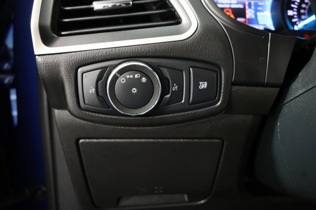 Used 2022 Ford Edge SE image 20