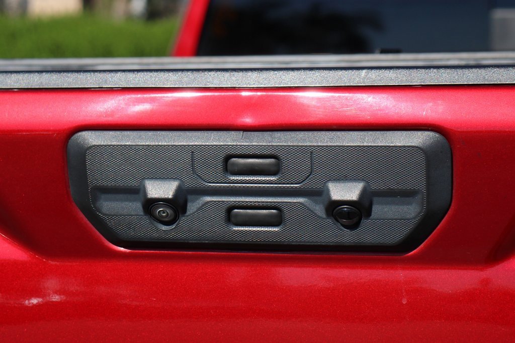 Used 2023 GMC Sierra 3500 Denali w/ Denali Ultimate Package image 55