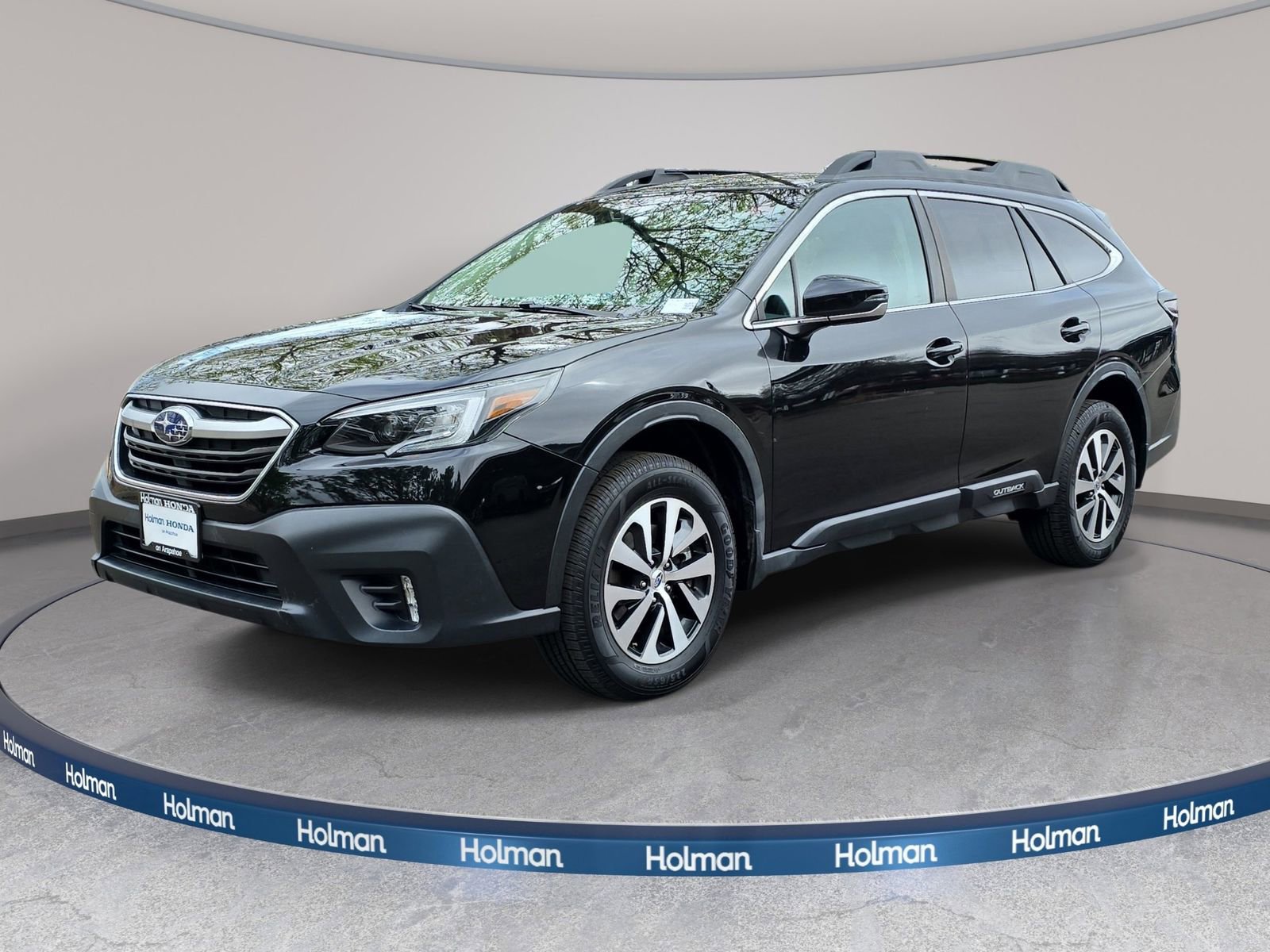 Used 2020 Subaru Outback Premium AWD/4WD image 1