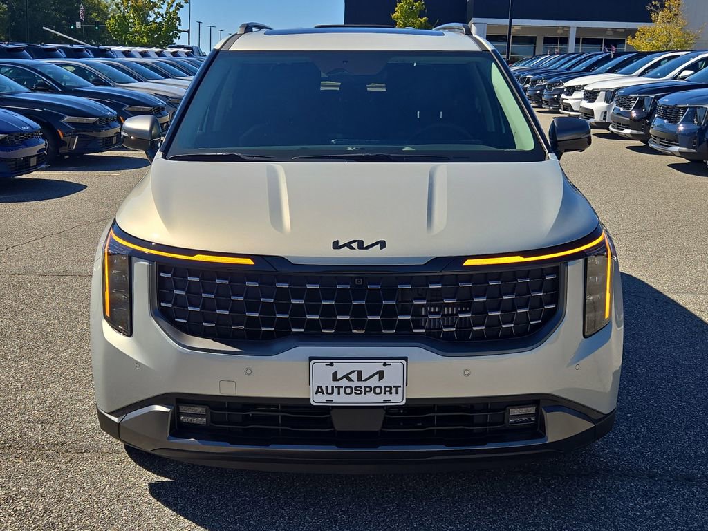 New 2026 Kia Carnival SX image 2