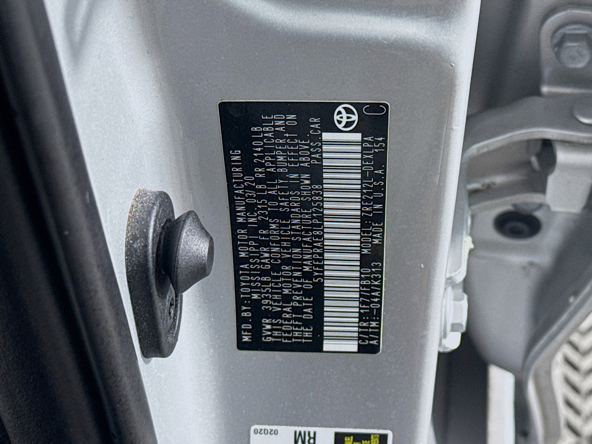 Used 2020 Toyota Corolla LE FWD image 39