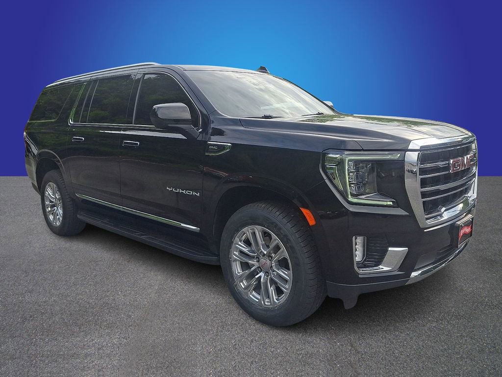 Used 2024 GMC Yukon XL SLT AWD/4WD image 3