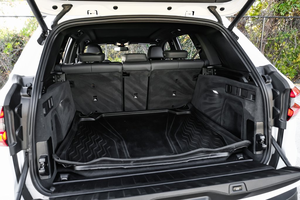 Used 2021 BMW X5 xDrive40i w/ Premium Package image 53
