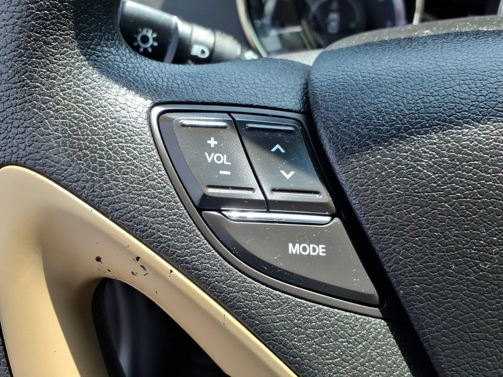 Used 2013 Hyundai Sonata GLS FWD image 11