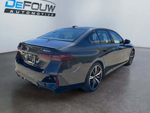 New 2026 BMW 550e xDrive AWD/4WD image 31