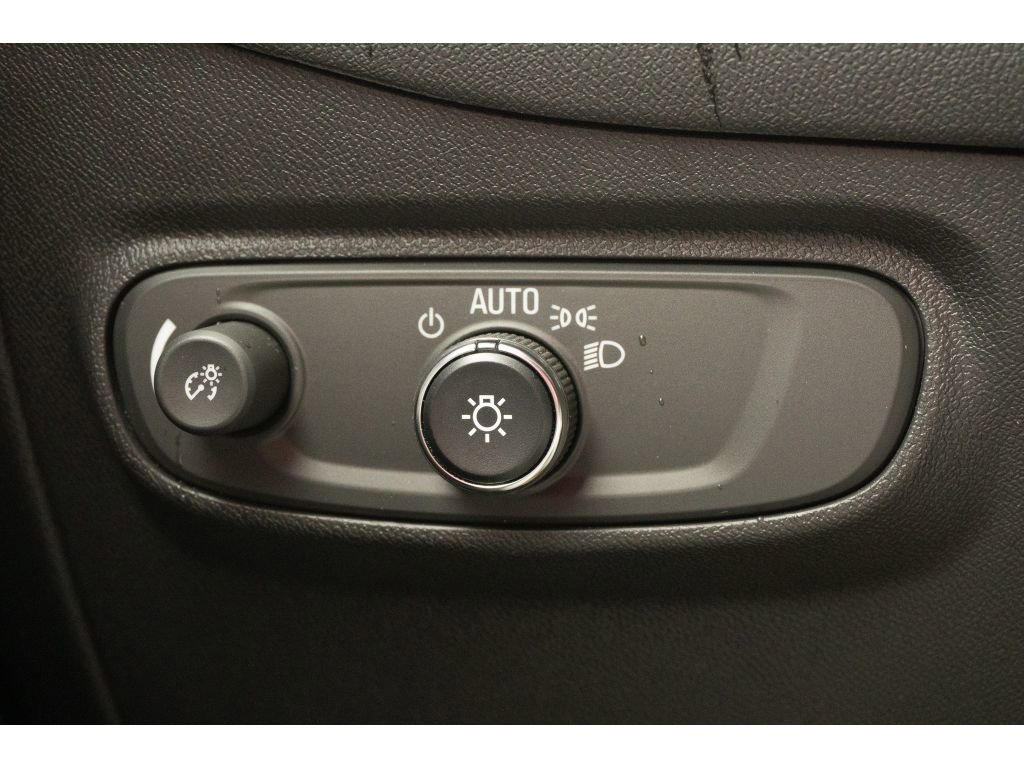 Used 2022 Chevrolet Equinox LT image 23