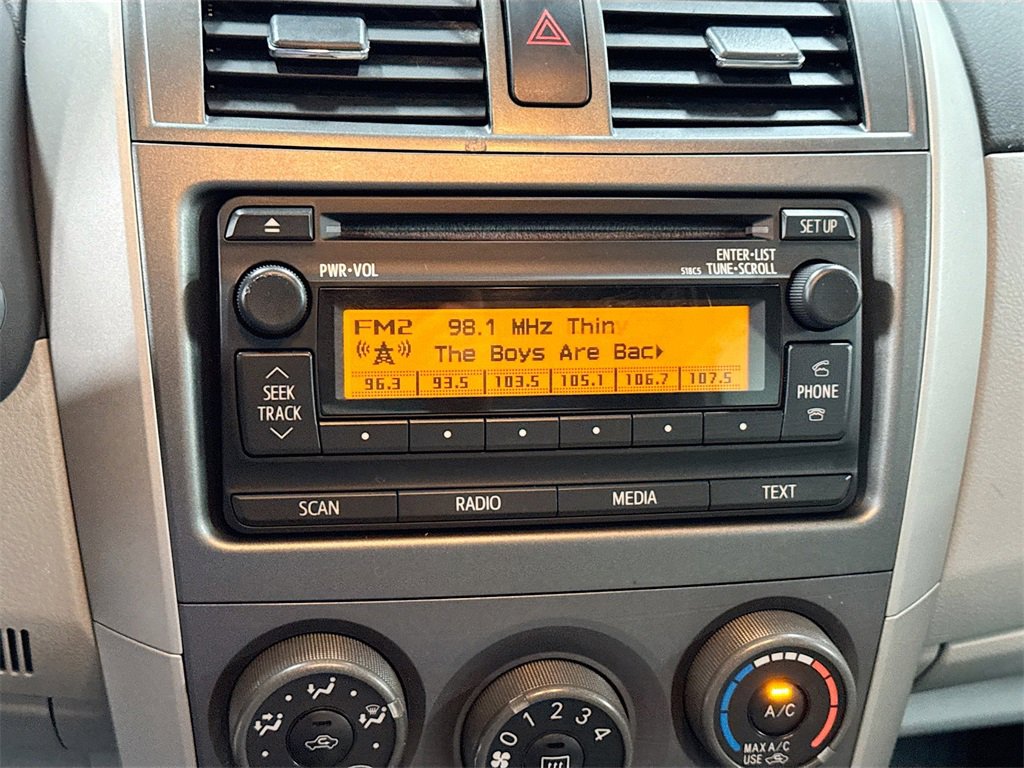 Used 2012 Toyota Corolla LE image 13