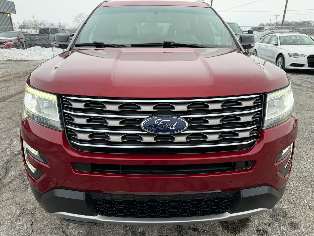 Used 2016 Ford Explorer XLT w/ Equipment Group 202A image 16