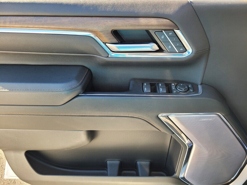 Used 2024 Chevrolet Silverado 2500 High Country w/ Z71 Off-Road Package image 23