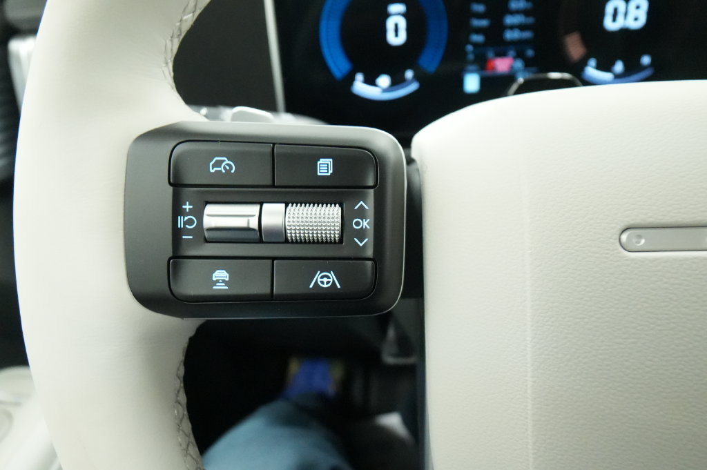 New 2026 Hyundai Santa Fe SEL AWD/4WD image 34