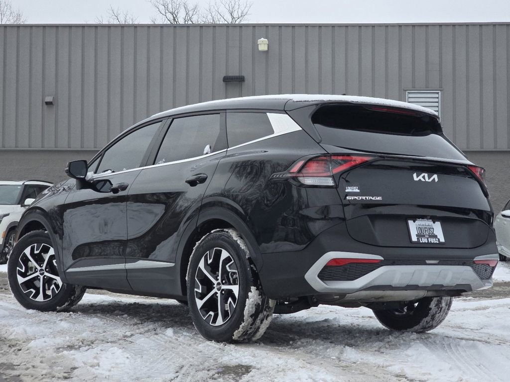 Used 2023 Kia Sportage EX image 13