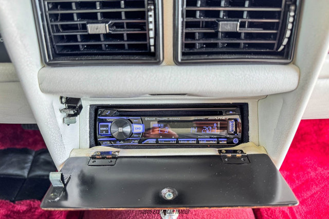 Used 1989 Rolls-Royce Silver Spirit image 70