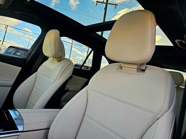 New 2026 Mercedes-Benz GLC 300 4MATIC image 19