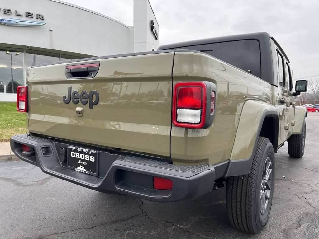 New 2026 Jeep Gladiator Sport AWD/4WD image 22