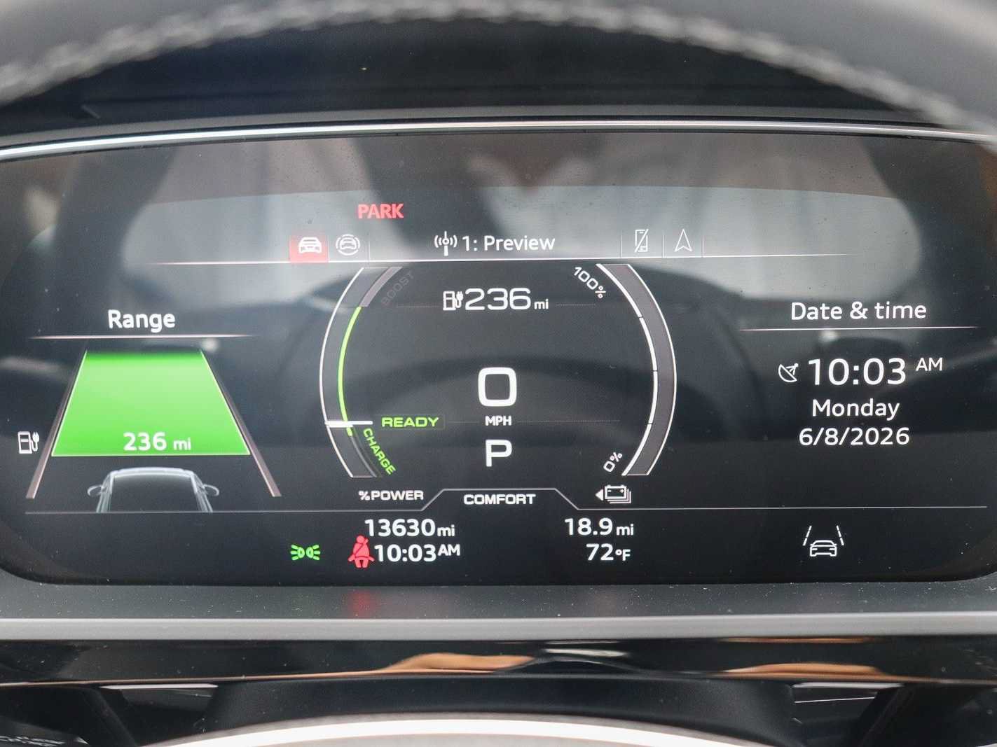 Used 2024 Audi Q8 e-tron Premium AWD/4WD image 22