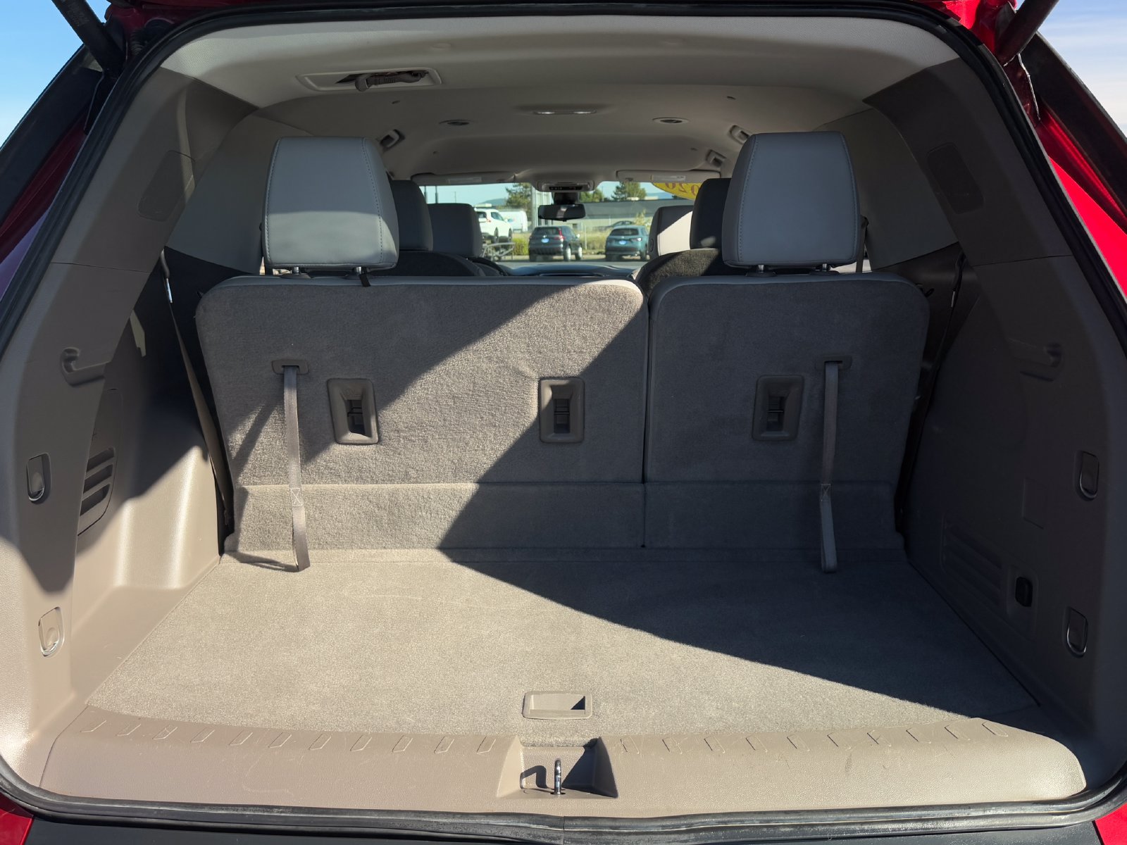 Used 2020 Chevrolet Traverse LT w/ LT Premium Package AWD/4WD image 26