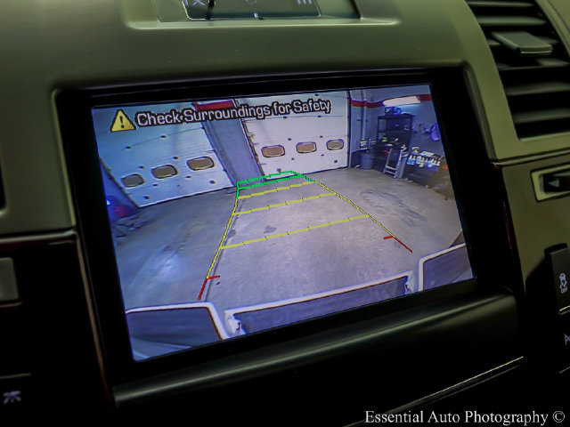 Used 2013 Cadillac Escalade EXT Premium AWD/4WD image 16