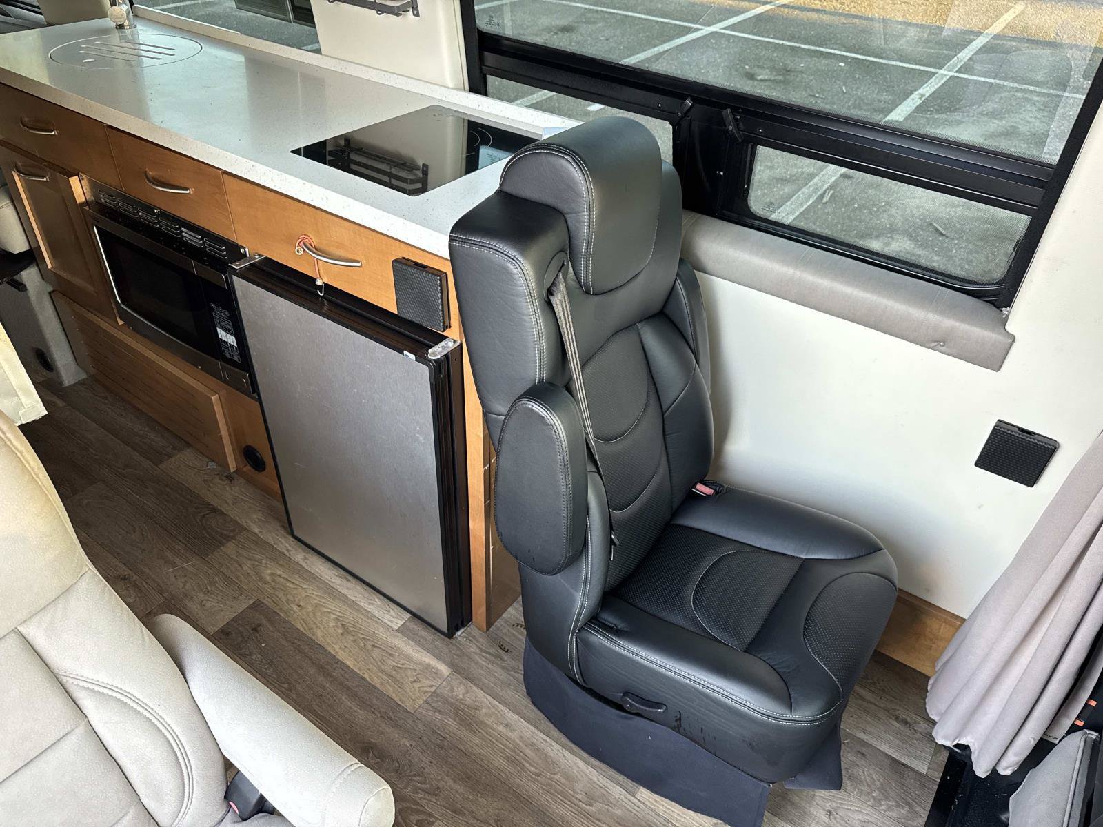 Used 2020 Mercedes-Benz Sprinter 3500 image 19