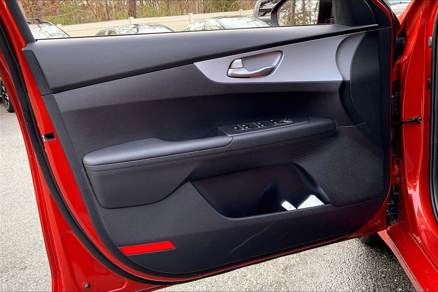 Used 2022 Kia Forte LXS FWD image 24
